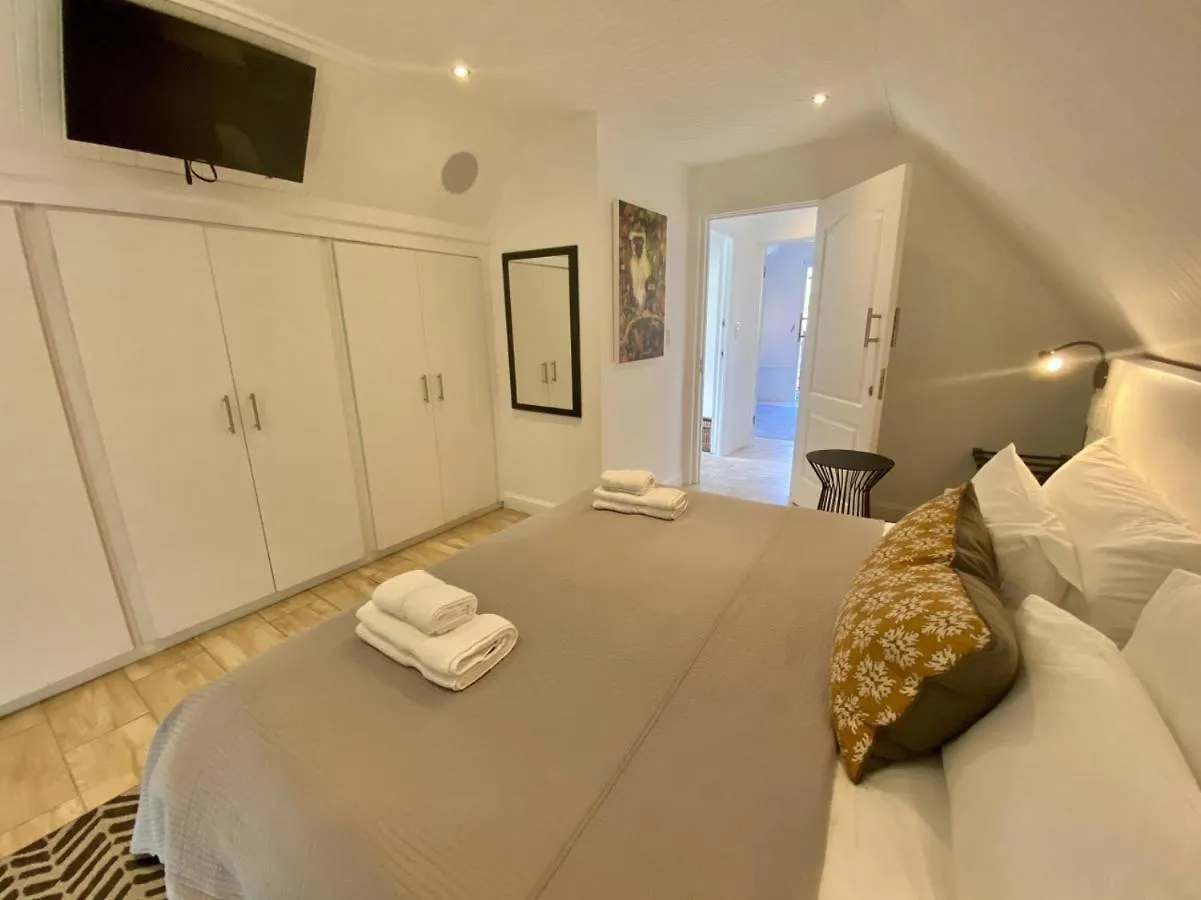 Vida Nova Retreat Hotel Hout Bay South Africa